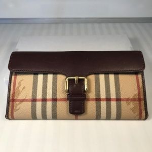 Authentic Burberry Haymarket Wallet Checkbook